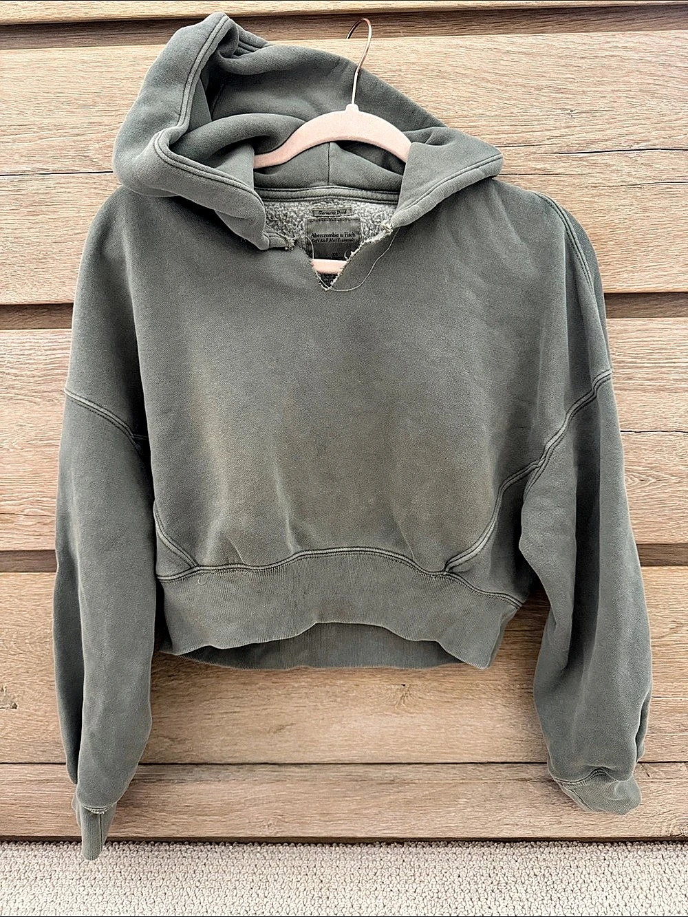 Abercrombie & Fitch Soft A&F Max Essentials Cropped Hoodie Green XS